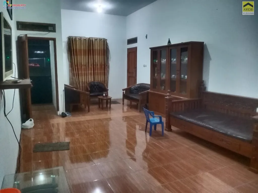 RUMAH BARU 2 LT DALAM CLUSTER JATIHANDAP DEKAT TERMINAL CICAHEUM BANDUNG